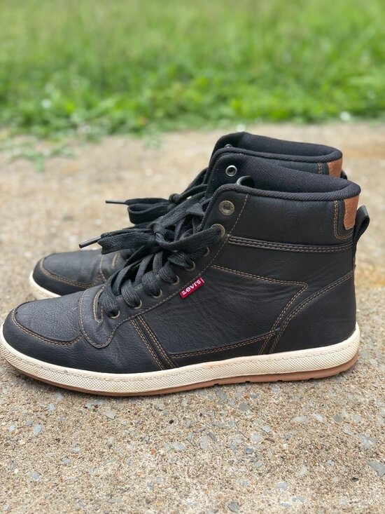 Levi\'s Black High Top Sneakers 10.5 Streetwear Skate Normcore Casual 3994 main image 6